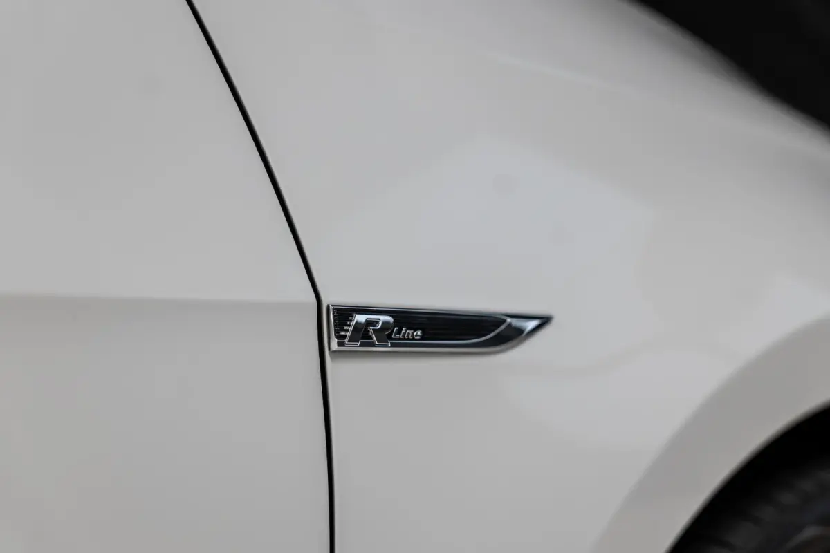 1.0 TSI Highline R Line | Schuifdak