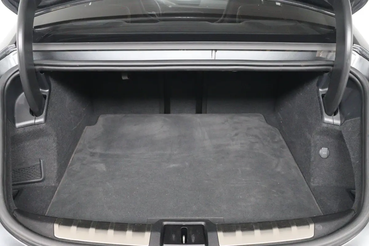 RS Edition One 650PK 93 kWh | Panodak | Unieke Editie! | Laser Led | Memory Seats | Carbon | Head-Up | Luchtvering | Audi Ceramic | Bomvol!!