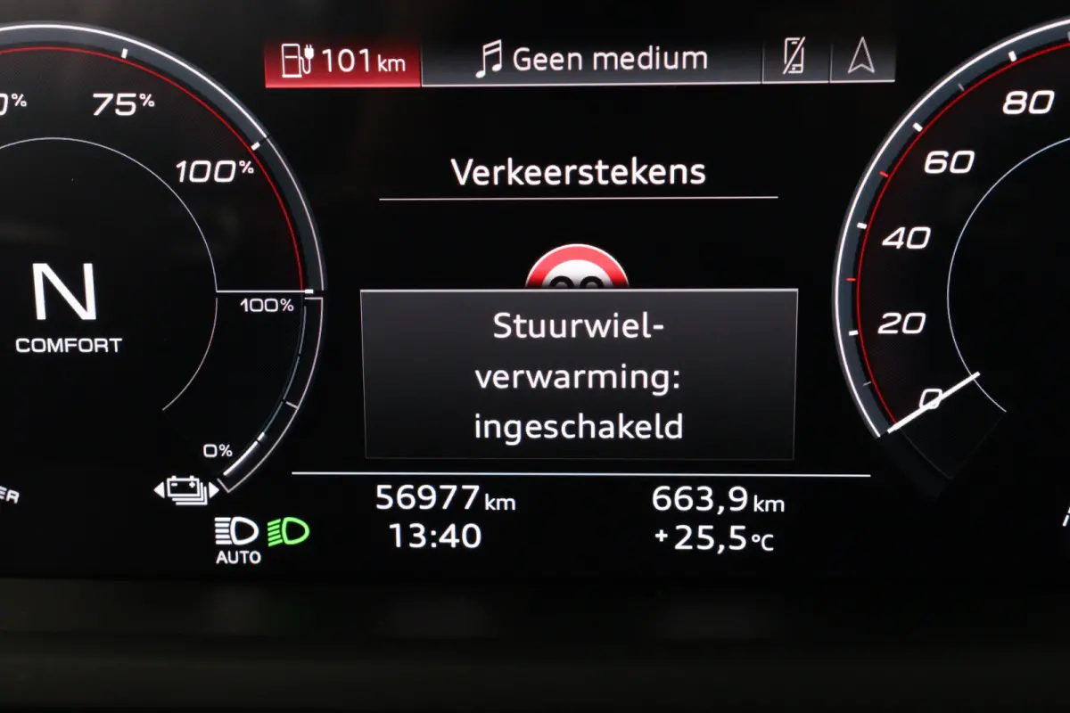 RS Edition One 650PK 93 kWh | Panodak | Unieke Editie! | Laser Led | Memory Seats | Carbon | Head-Up | Luchtvering | Audi Ceramic | Bomvol!!