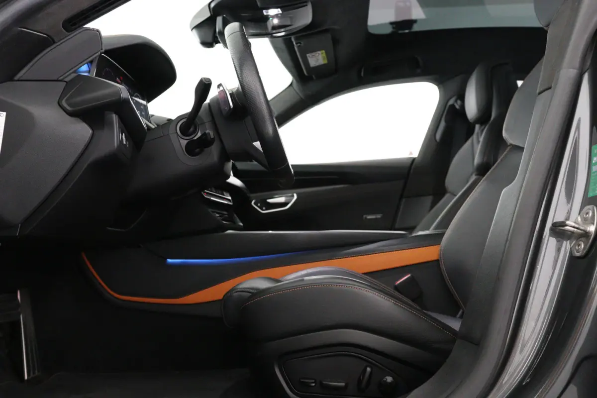 RS Edition One 650PK 93 kWh | Panodak | Unieke Editie! | Laser Led | Memory Seats | Carbon | Head-Up | Luchtvering | Audi Ceramic | Bomvol!!