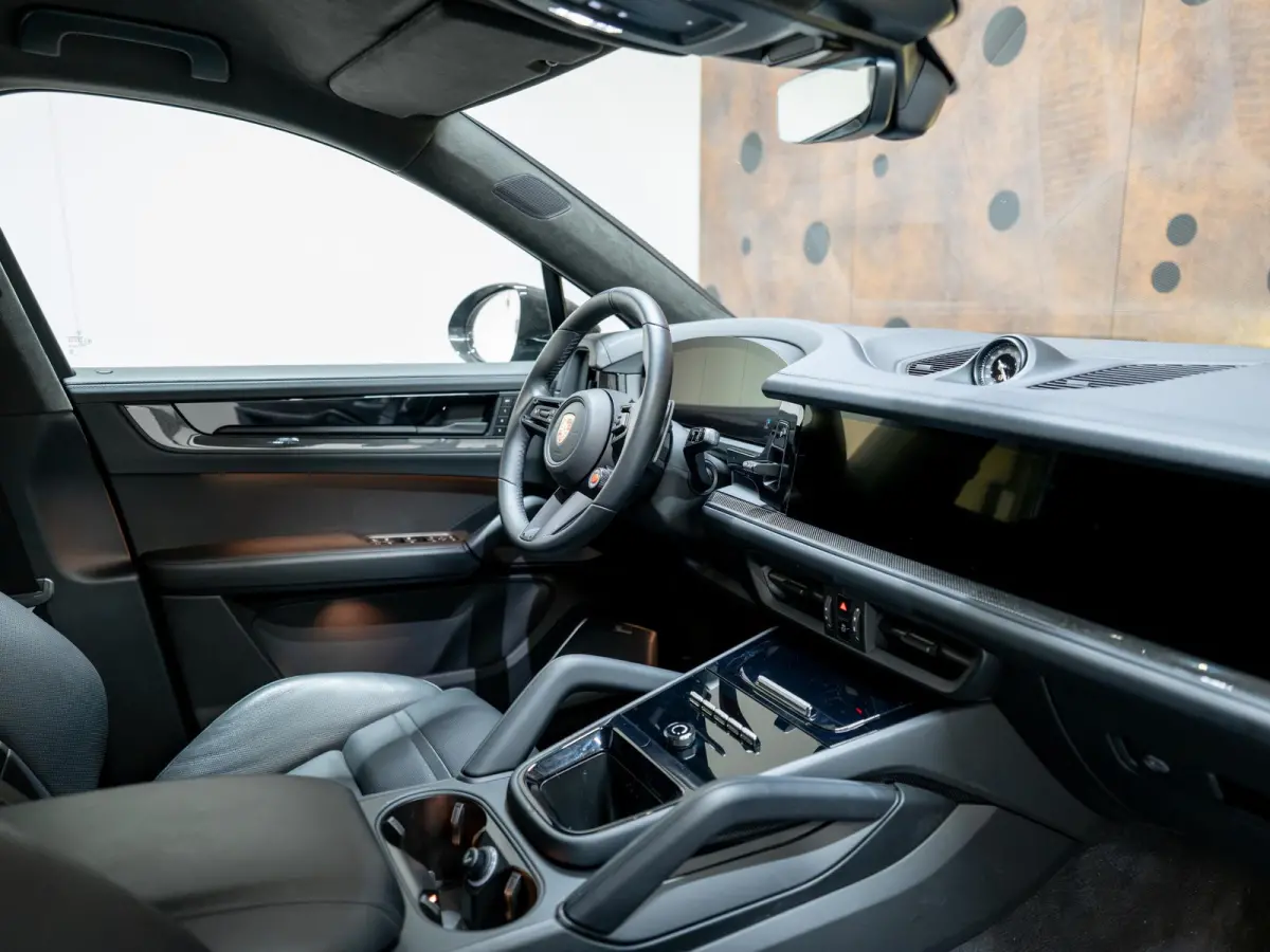 4.0 Turbo E-Hybrid GT | Rear Seat Entertainment | Achterasbest. | Burmester | Bijrijdersdisplay | InnoDrive |