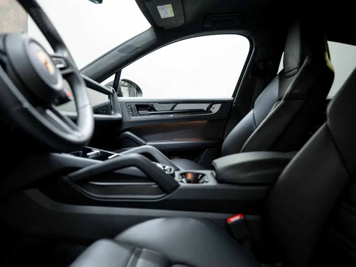 4.0 Turbo E-Hybrid GT | Rear Seat Entertainment | Achterasbest. | Burmester | Bijrijdersdisplay | InnoDrive |