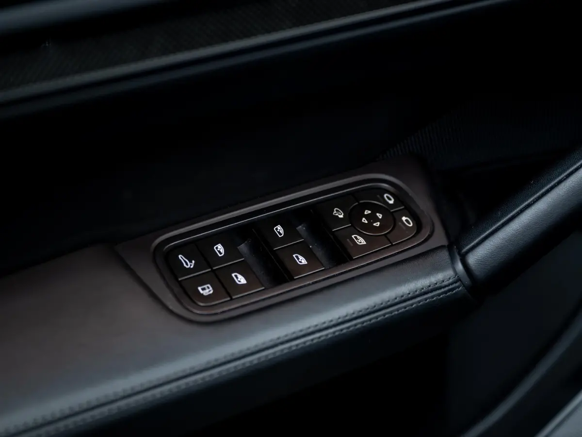 4.0 Turbo E-Hybrid GT | Rear Seat Entertainment | Achterasbest. | Burmester | Bijrijdersdisplay | InnoDrive |