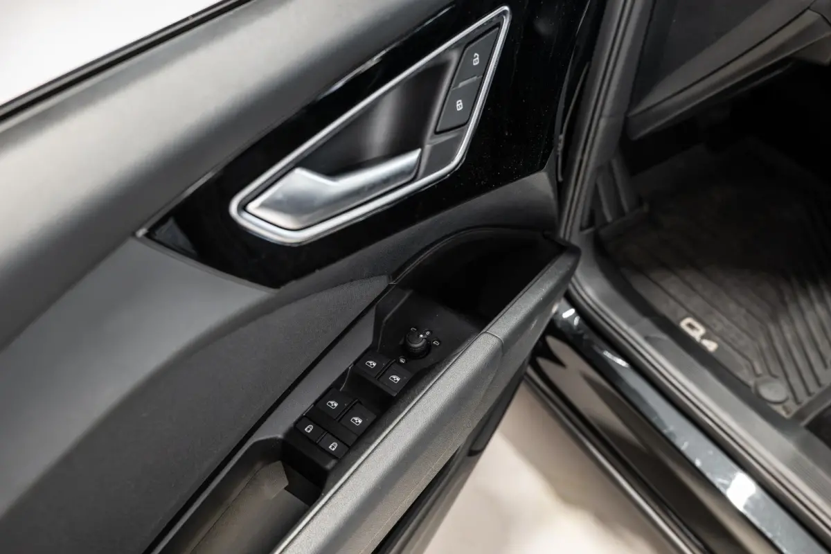 45 quattro S Edition 82 kWh S Line | Stoelverwarming