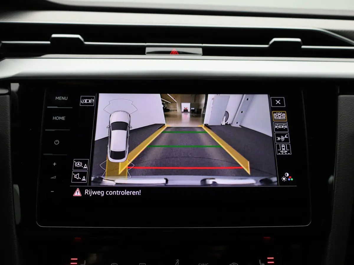 2.0 TSI R-Line Business+ | Automaat | Apple Carplay / Android Auto | Camera | Parkeersensoren | Stoelverwarming |