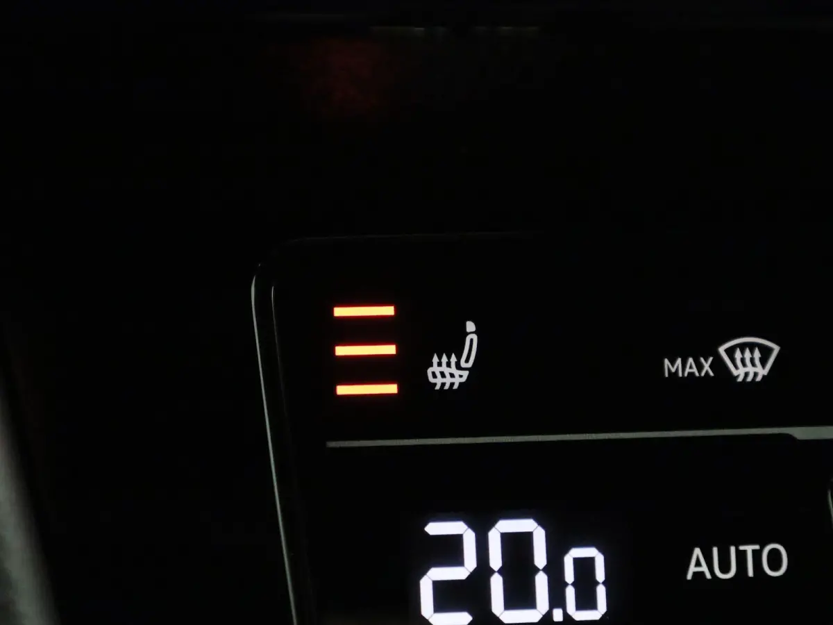 2.0 TSI R-Line Business+ | Automaat | Apple Carplay / Android Auto | Camera | Parkeersensoren | Stoelverwarming |