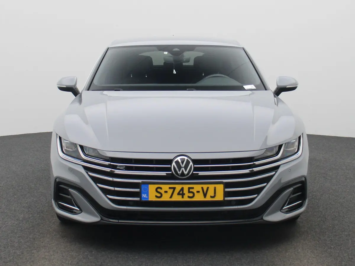 2.0 TSI R-Line Business+ | Automaat | Apple Carplay / Android Auto | Camera | Parkeersensoren | Stoelverwarming |