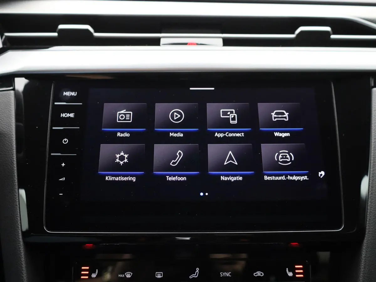 2.0 TSI R-Line Business+ | Automaat | Apple Carplay / Android Auto | Camera | Parkeersensoren | Stoelverwarming |