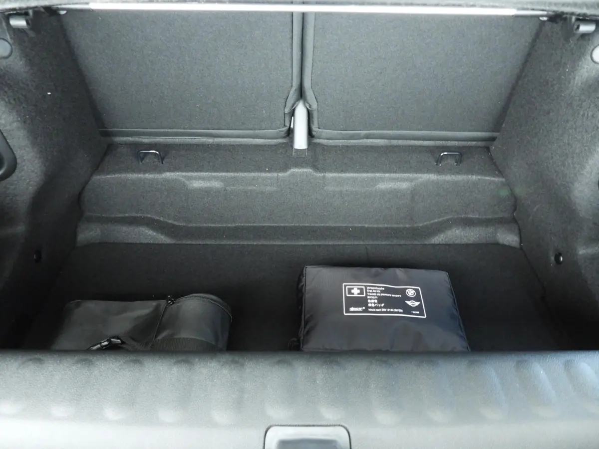 2.0 C John Cooper Works XL Stuurwielrand verwarmd | Comfort Access | Harman Kardon | Head-Up | Driving Assistant Plus