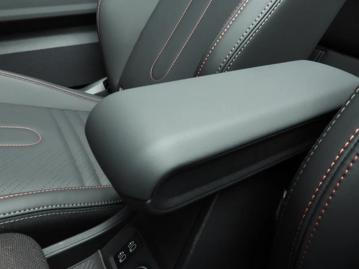 2.0 C John Cooper Works XL Stuurwielrand verwarmd | Comfort Access | Harman Kardon | Head-Up | Driving Assistant Plus