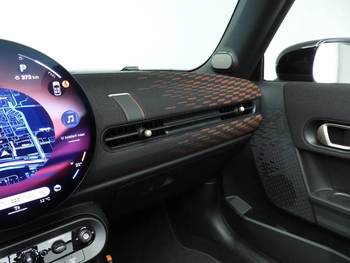 2.0 C John Cooper Works XL Stuurwielrand verwarmd | Comfort Access | Harman Kardon | Head-Up | Driving Assistant Plus