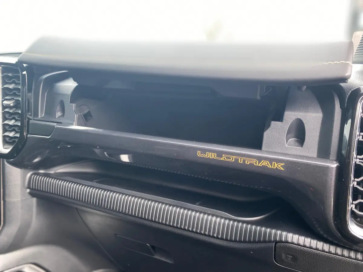 Wildtrak PHEV | DIRECT LEVERBAAR |  278PK | Trekhaak | Blis | 12" Infotainment scherm met SYNC 4 | Elektrisch 8-weg verstelbare en verwarmbare stoelen | 18" Lichtmetalen velgen