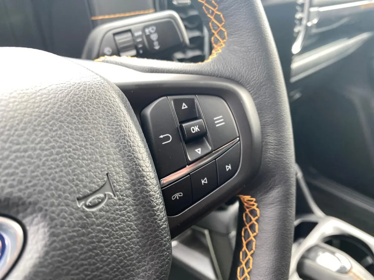 Wildtrak PHEV | DIRECT LEVERBAAR |  278PK | Trekhaak | Blis | 12" Infotainment scherm met SYNC 4 | Elektrisch 8-weg verstelbare en verwarmbare stoelen | 18" Lichtmetalen velgen