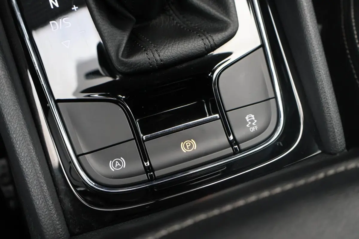 1.5 TSI 150pk DSG Business Edition 7p. | Navigatie | Climate | Parkeersensoren Voor / Achter | Apple Carplay/Android Auto