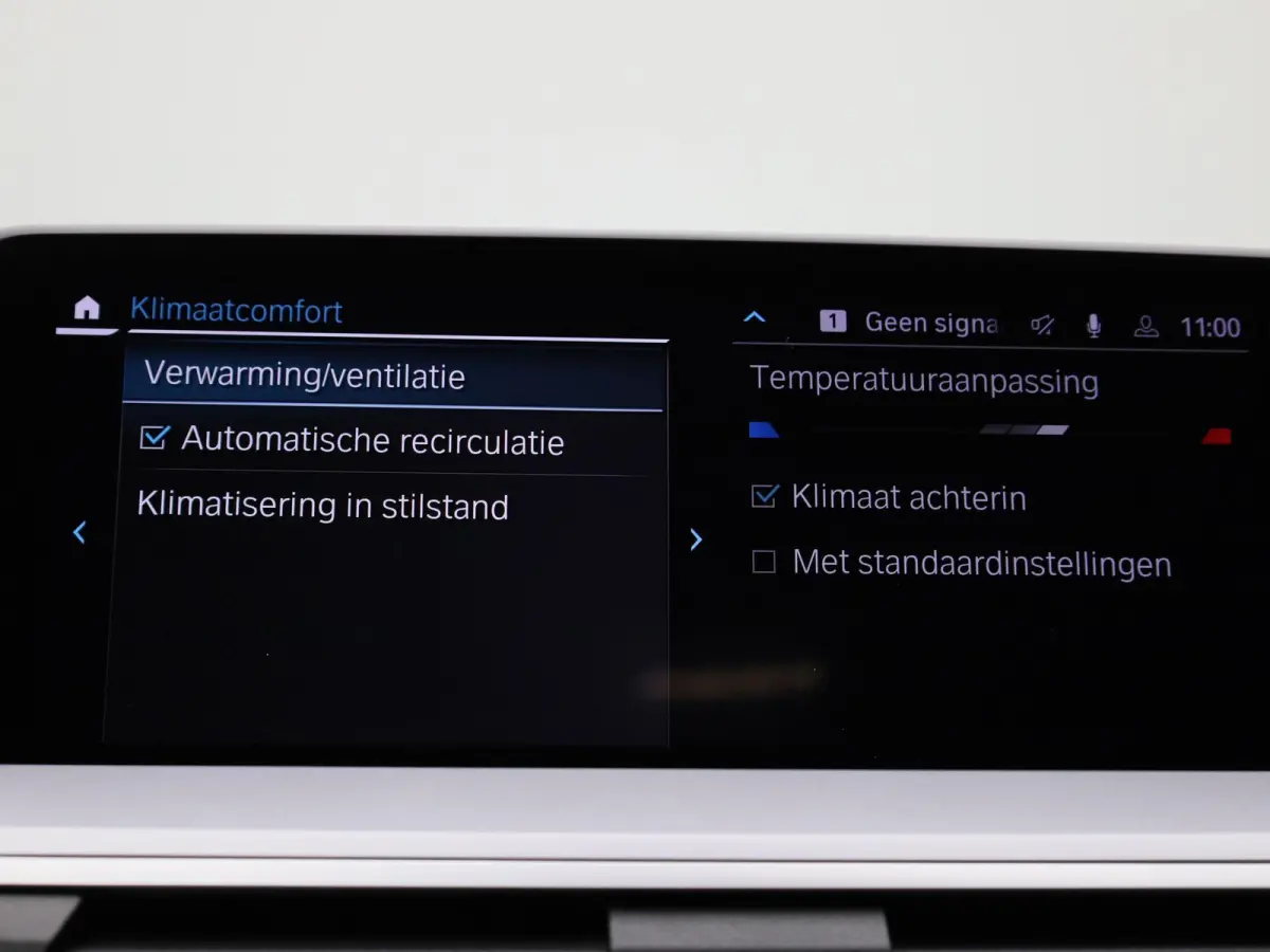 xDrive30e | Automaat | Apple Carplay | Camera | Parkeersensoren | Navigatie |