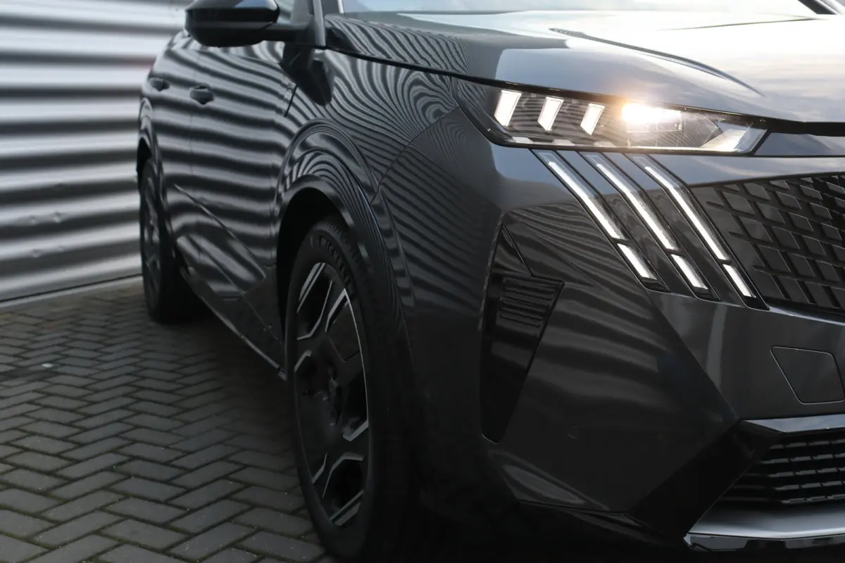 DUAL MOTOR 73KWH GT LAUNCH EDITION 325PK / NAVI / LEDER / CLIMA / FULL-LED / 20" LMV / KEYLESS / WARMTEPOMP / PANO. DAK / 360° CAMERA / ADAPT. CRUISECONTROL / WINTERPAKKET / NIEUWSTAAT !!