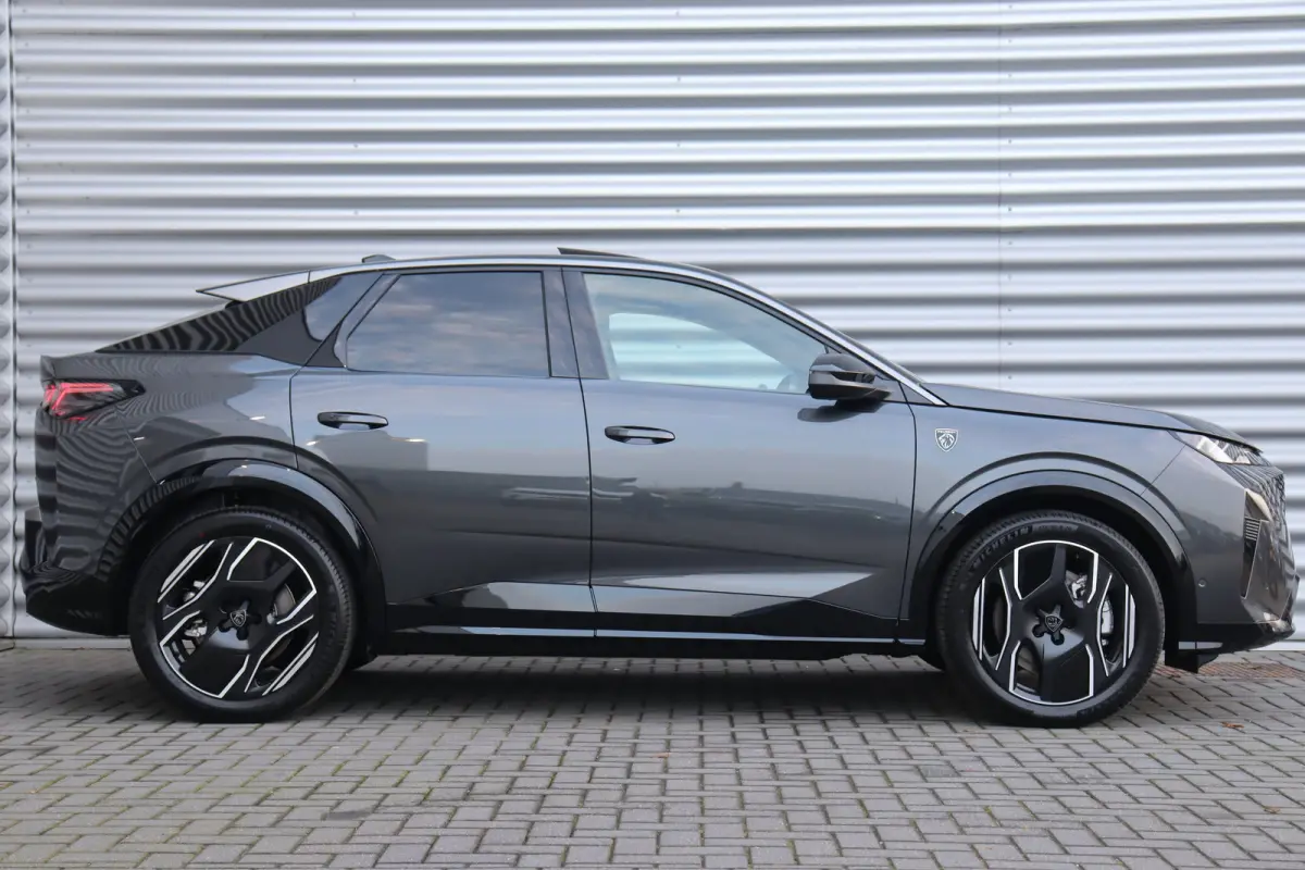 DUAL MOTOR 73KWH GT LAUNCH EDITION 325PK / NAVI / LEDER / CLIMA / FULL-LED / 20" LMV / KEYLESS / WARMTEPOMP / PANO. DAK / 360° CAMERA / ADAPT. CRUISECONTROL / WINTERPAKKET / NIEUWSTAAT !!