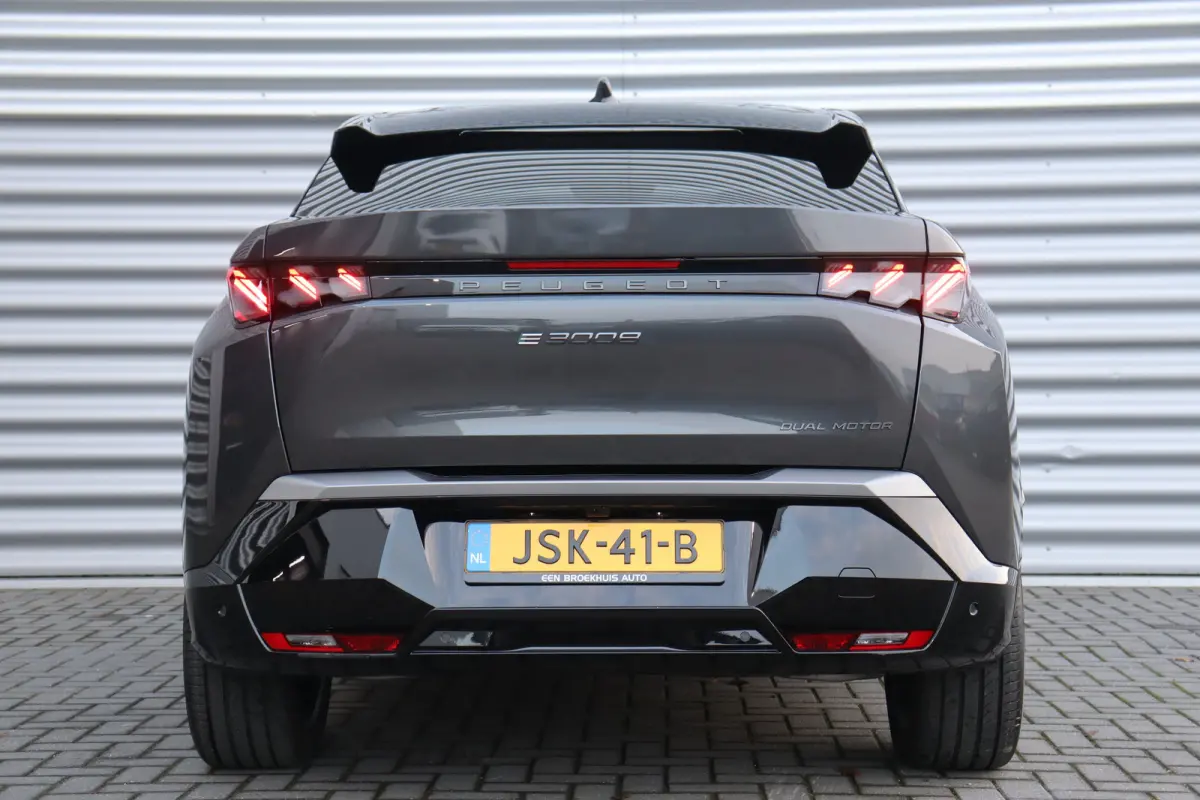 DUAL MOTOR 73KWH GT LAUNCH EDITION 325PK / NAVI / LEDER / CLIMA / FULL-LED / 20" LMV / KEYLESS / WARMTEPOMP / PANO. DAK / 360° CAMERA / ADAPT. CRUISECONTROL / WINTERPAKKET / NIEUWSTAAT !!