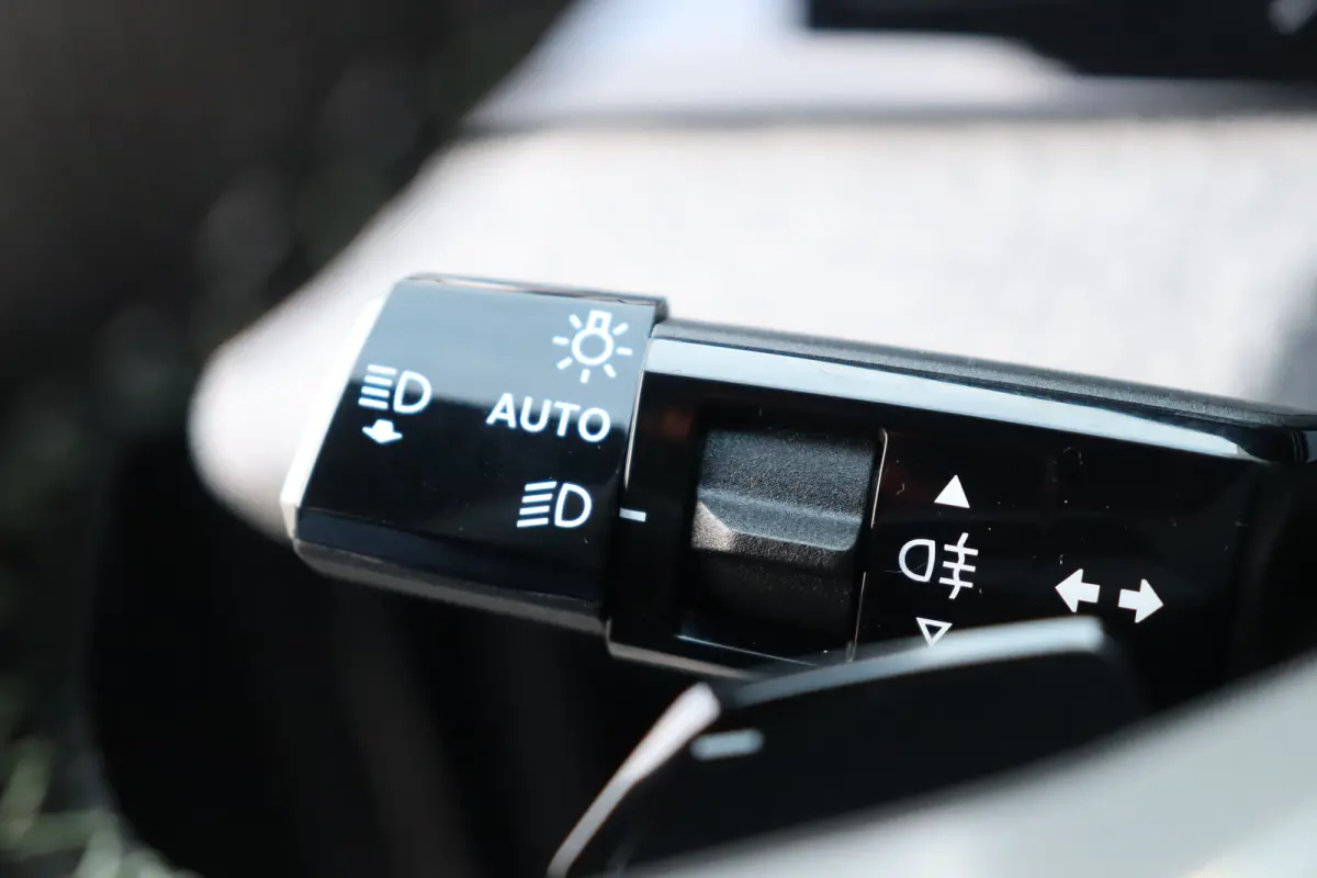 DUAL MOTOR 73KWH GT LAUNCH EDITION 325PK / NAVI / LEDER / CLIMA / FULL-LED / 20" LMV / KEYLESS / WARMTEPOMP / PANO. DAK / 360° CAMERA / ADAPT. CRUISECONTROL / WINTERPAKKET / NIEUWSTAAT !!