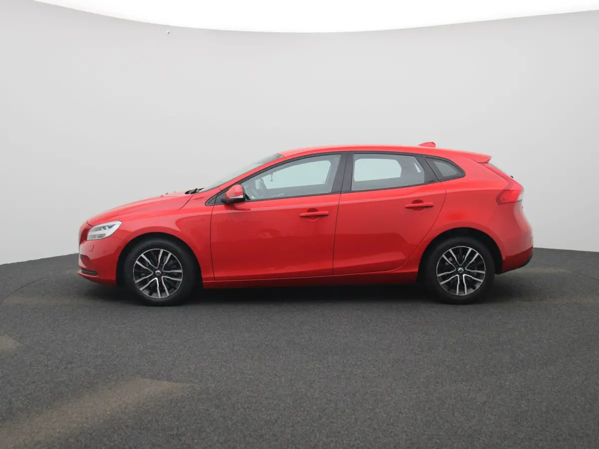 1.5 T2 Nordic+ | Automaat | Stoelverwarming | Parkeersensoren | Trekhaak |
