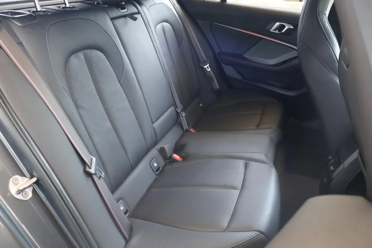 128ti High Executive Edition | M Sport | Harman Kardon | elektrisch glazen panorama-dak | cruise control adaptief met Stop&Go