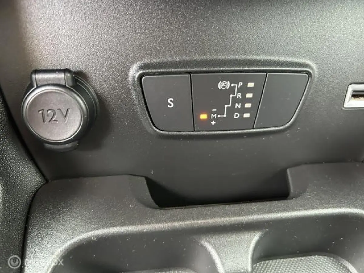 1.2 Business AUTOMAAT * NAVI * TREKHAAK