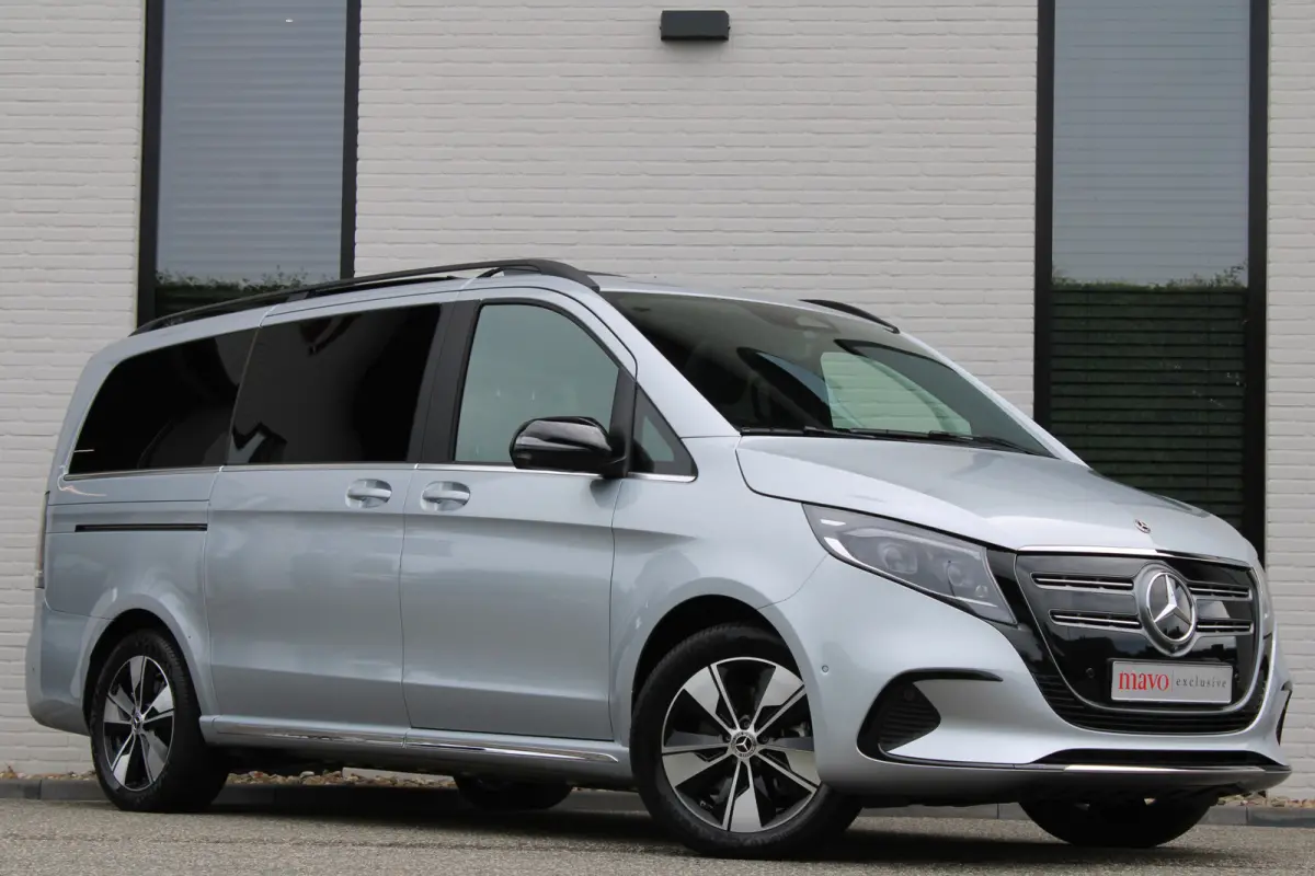 300 L2 / AMG / Luchtvering / Panorama / 7-Persoons / Burmester / Vol Opties / NIEUWSTAAT