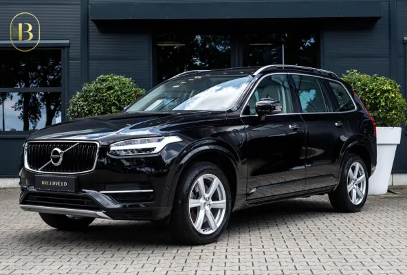 2.0 T8 Twin Engine AWD Momentum