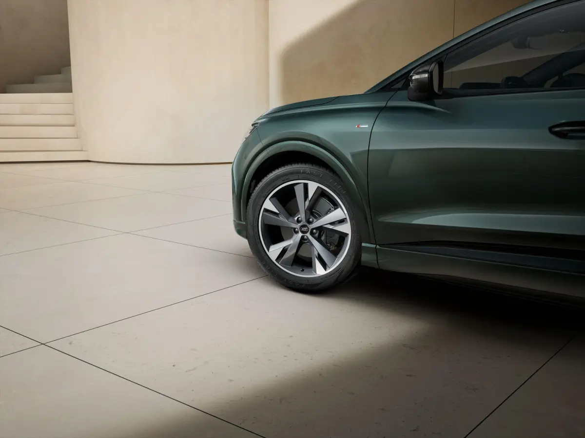 286pk S Edition 82 kWh | Tech Plus | Panoramadak