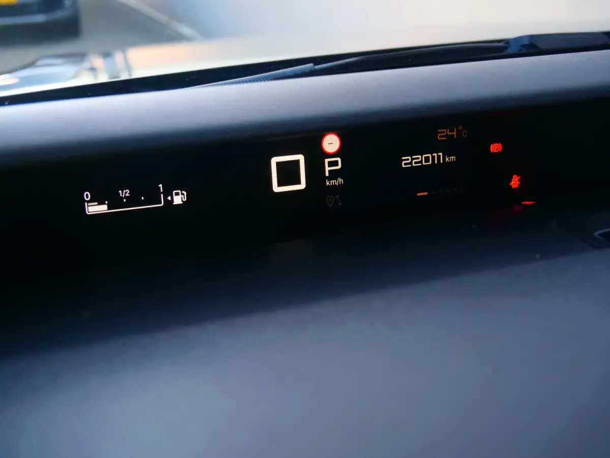 1.2 Hybrid 145pk Plus Automaat Apple Carplay / DAB / Camera