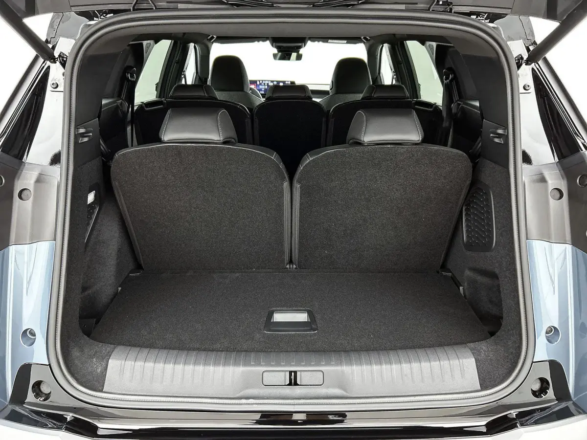 210pk GT 73 kWh 7p Automaat | 360 Camera | Elektrische Verstelb. Bestuurdersstoel | Elektrische Achterklep | Alcantara Bekleding | Navigatie | Climate Control | Adaptieve Cruise Control | Fu