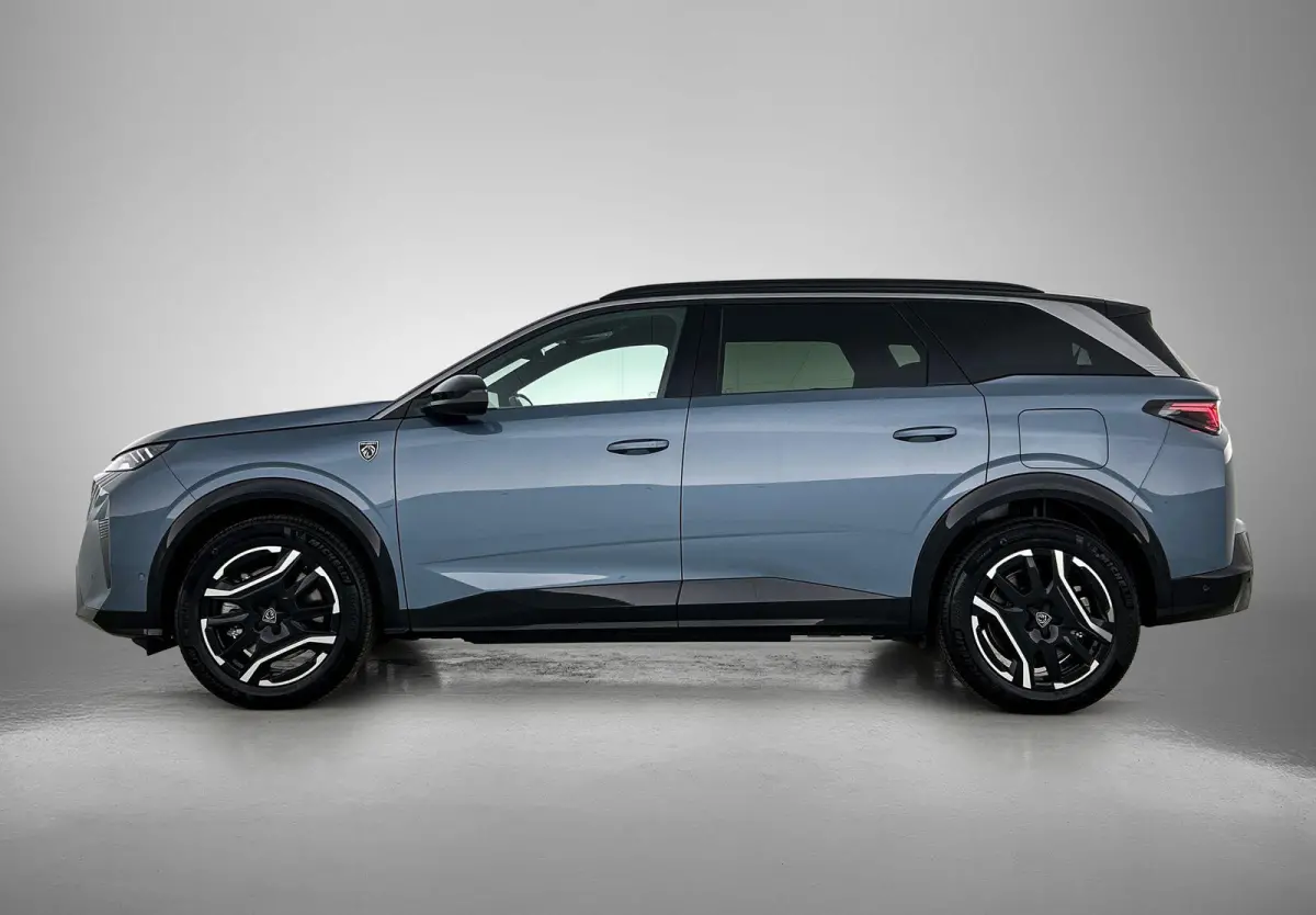 210pk GT 73 kWh 7p Automaat | 360 Camera | Elektrische Verstelb. Bestuurdersstoel | Elektrische Achterklep | Alcantara Bekleding | Navigatie | Climate Control | Adaptieve Cruise Control | Fu