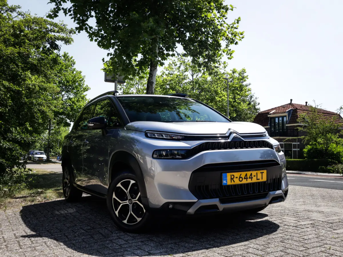 1.2 PureTech Shine 1e-Eig. & Dealer-Onderh. BOVAG-Garantie. NL-Auto.