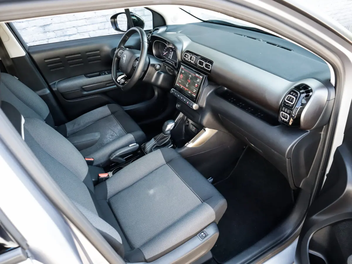 1.2 PureTech Shine 1e-Eig. & Dealer-Onderh. BOVAG-Garantie. NL-Auto.