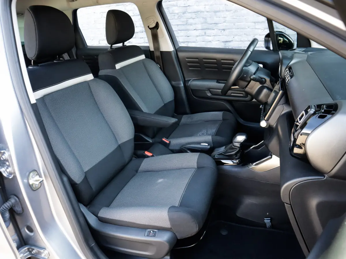 1.2 PureTech Shine 1e-Eig. & Dealer-Onderh. BOVAG-Garantie. NL-Auto.