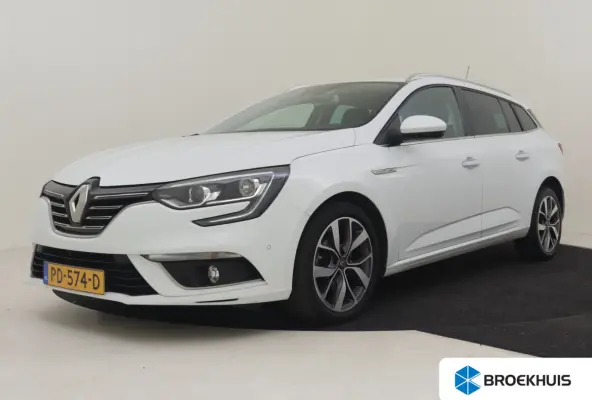 1.2 TCe Bose 100PK | Trekhaak | Cruise control | Navigatie | bose audio | App connect | Parkeer assistent | Dodehoek detectie | Achteruitrijcamera | LED | 17"LMV