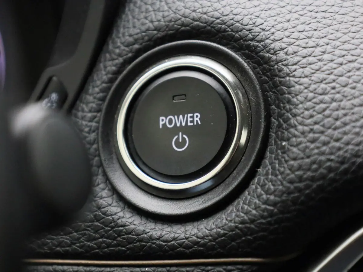 2.5 e-SkyActiv PHEV Exclusive-Line | Automaat | Apple Carplay / Android Auto | Camera | Head-up Display | Parkeersensoren |
