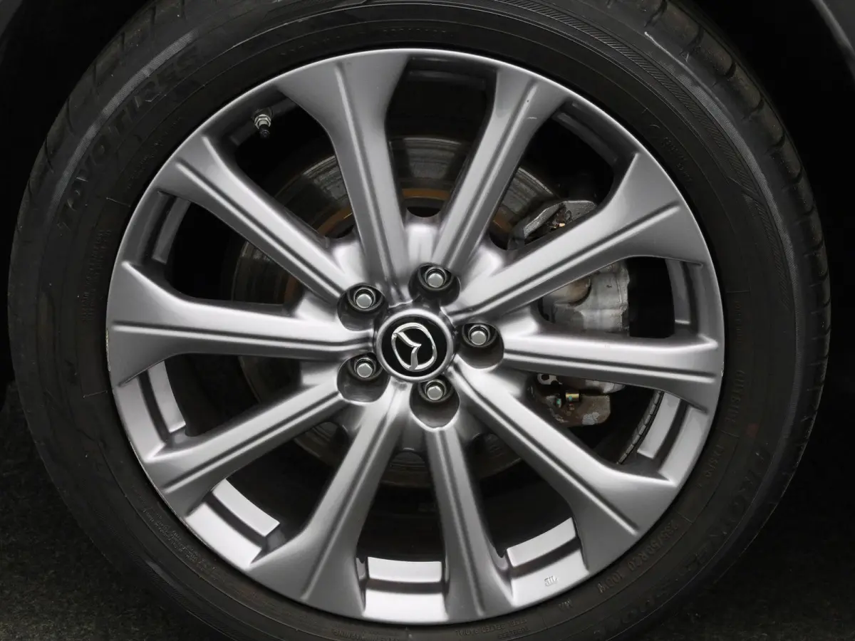 2.5 e-SkyActiv PHEV Exclusive-Line | Automaat | Apple Carplay / Android Auto | Camera | Head-up Display | Parkeersensoren |