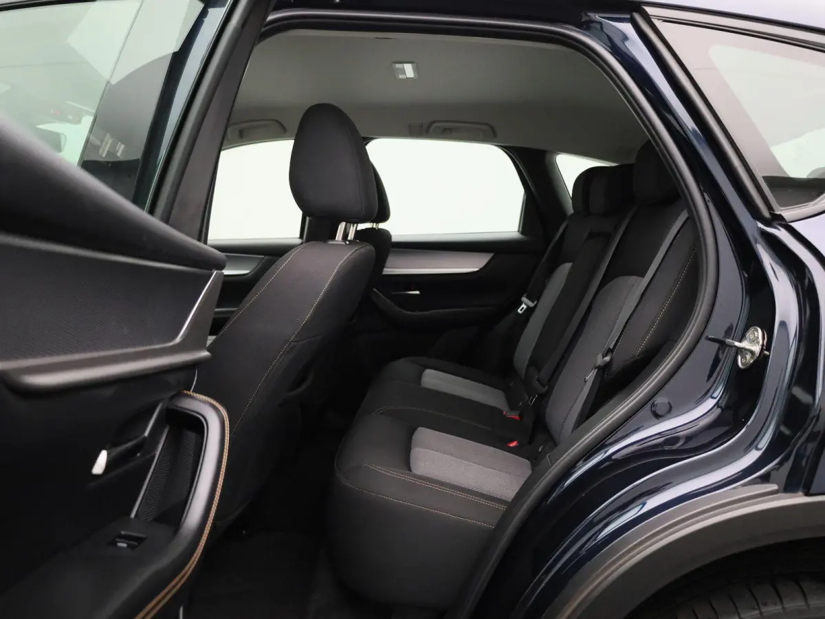 2.5 e-SkyActiv PHEV Exclusive-Line | Automaat | Apple Carplay / Android Auto | Camera | Head-up Display | Parkeersensoren |