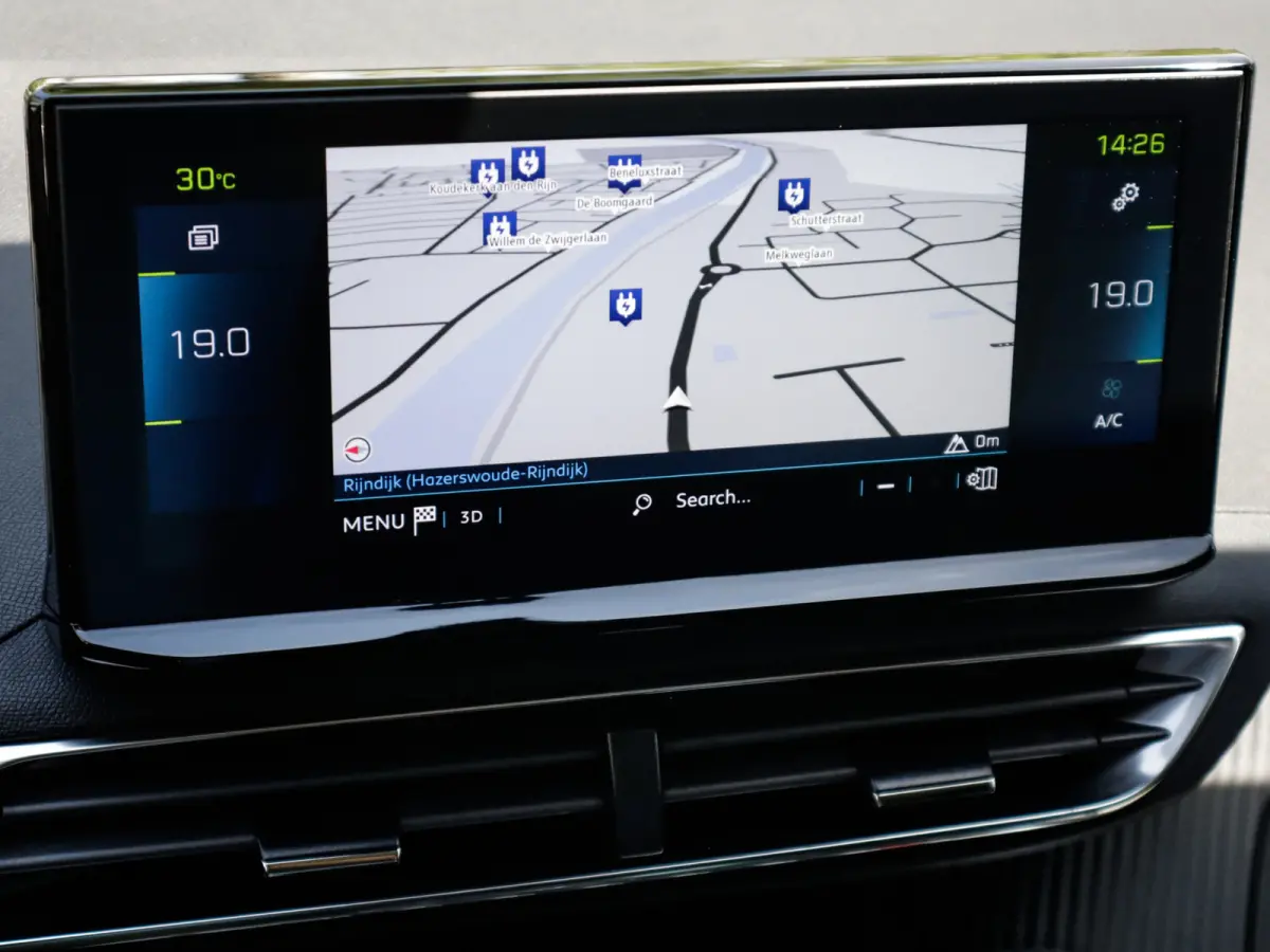 1.6 HYbrid 225 Allure 1e-Eig. & Dealer-Onderh. BOVAG-Garantie. NL-Auto.