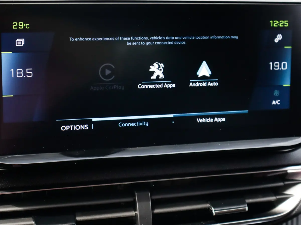 1.6 HYbrid 225 Allure 1e-Eig. & Dealer-Onderh. BOVAG-Garantie. NL-Auto.