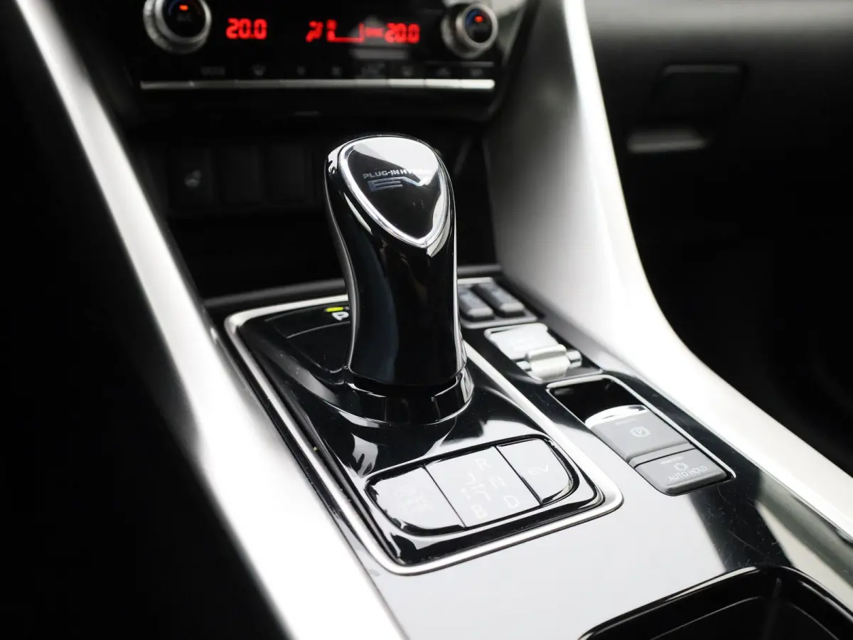 2.4 PHEV Instyle | Automaat | Apple Carplay / Android Auto | Camera | Parkeersensoren | Trekhaak |