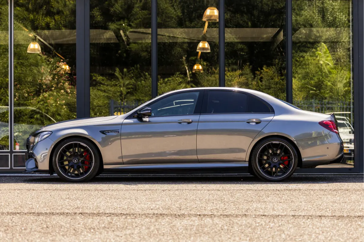 AMG 63 S 4MATIC Premium Plus