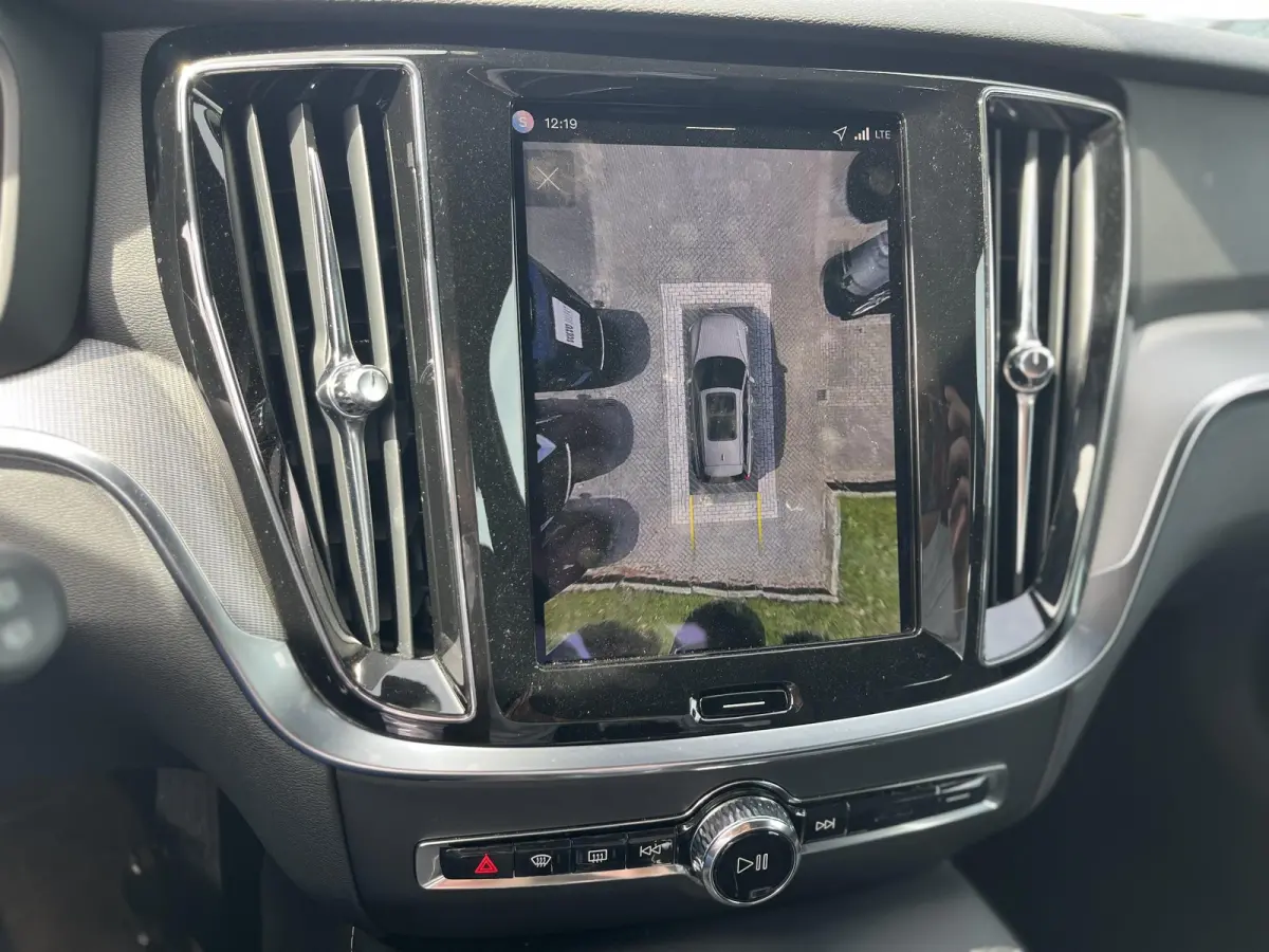 T6 Plug-in hybrid AWD Plus Dark | 360 Graden Camera| Harman / Kardon | Trekhaak | Memory Seats |