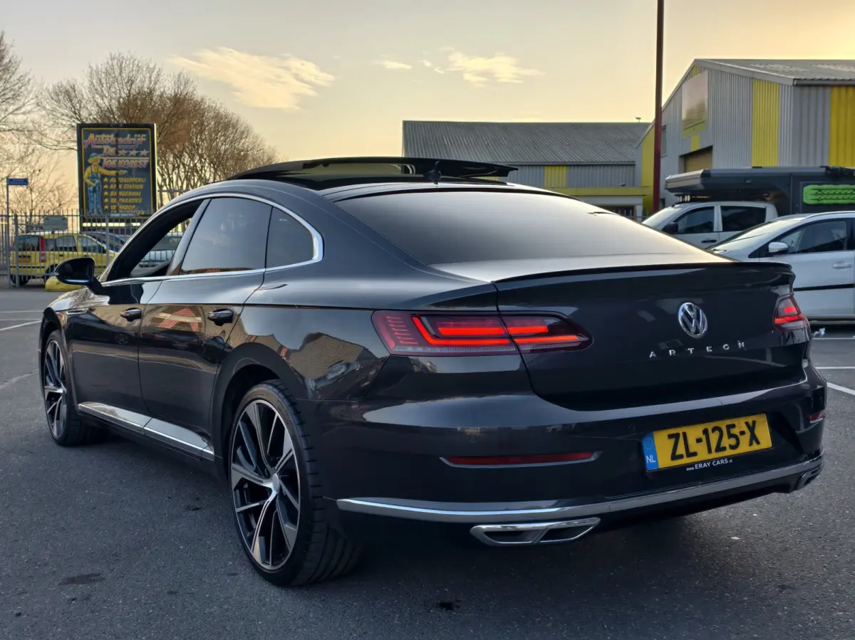 1.5 TSI Business R-LINE / NAP / PANO / DSG / KEY LESS / 20" SP VLG / FULL OPTION! / NAVI / ALCANTRA / OHB /