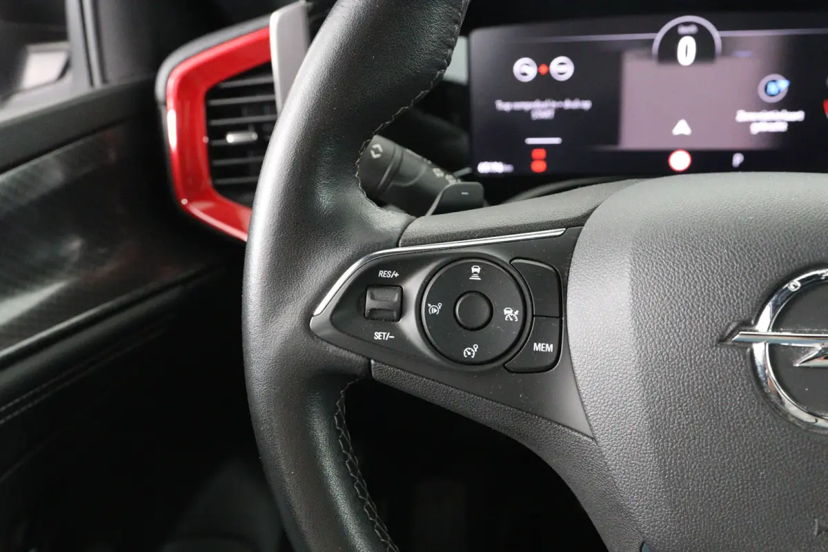 1.2 Turbo GS Line | Automaat | Dealer Onderhouden | Camera | Led Matrix | Adaptive Cruise | Stoelverwarming | Climate Control