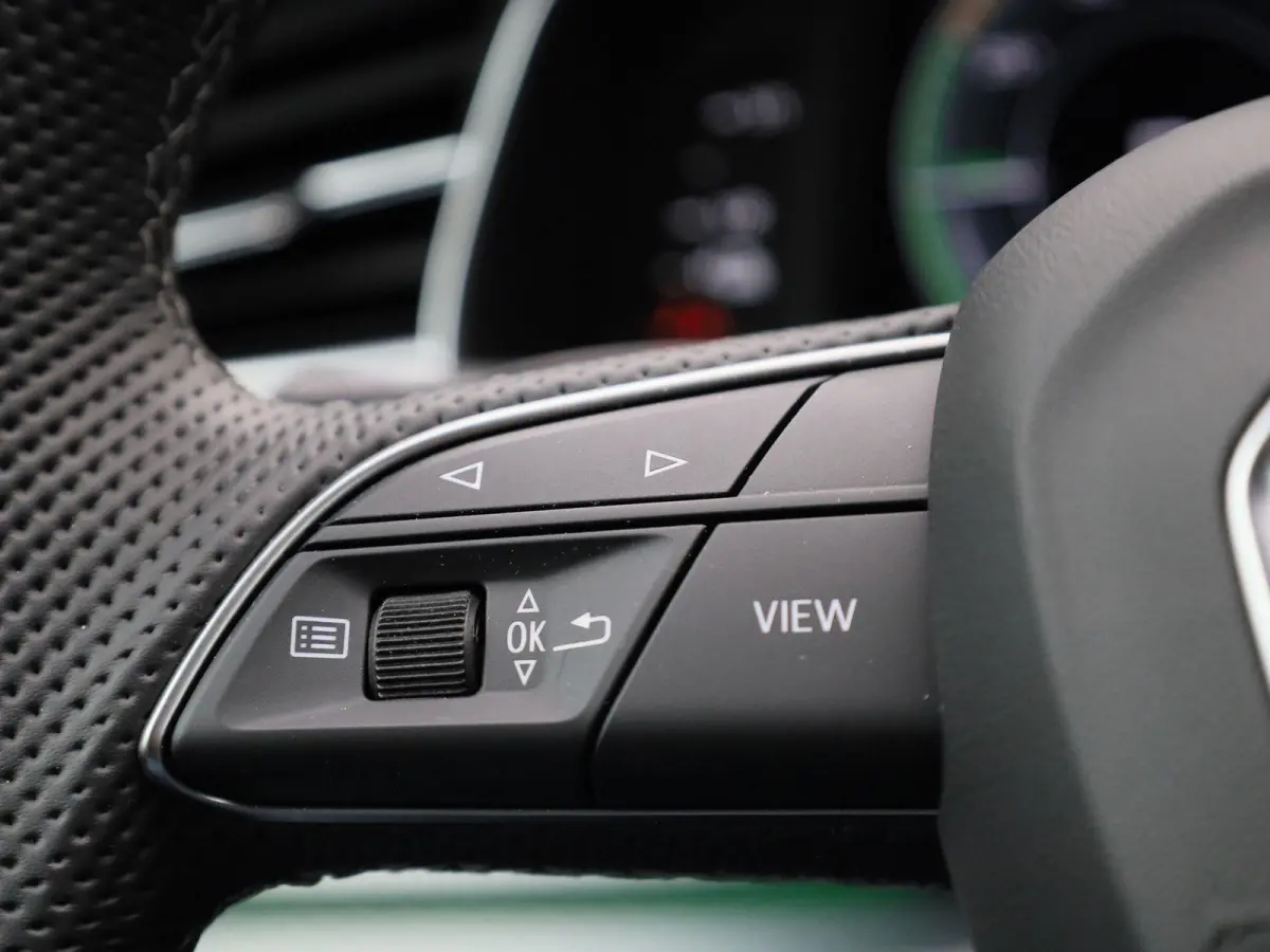 60 TFSI e quattro Pro Line S Competition | Adaptive cruise control | Luchtvering | Dodehoekdetectie | Bang & Olufsen Premium 3D | 360 graden camera | Head-up display | Elektr. voorstoelen ge