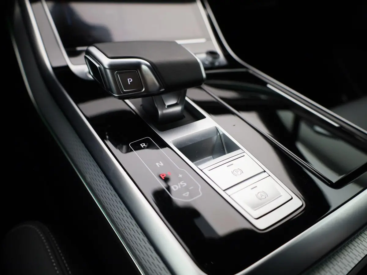 60 TFSI e quattro Pro Line S Competition | Adaptive cruise control | Luchtvering | Dodehoekdetectie | Bang & Olufsen Premium 3D | 360 graden camera | Head-up display | Elektr. voorstoelen ge