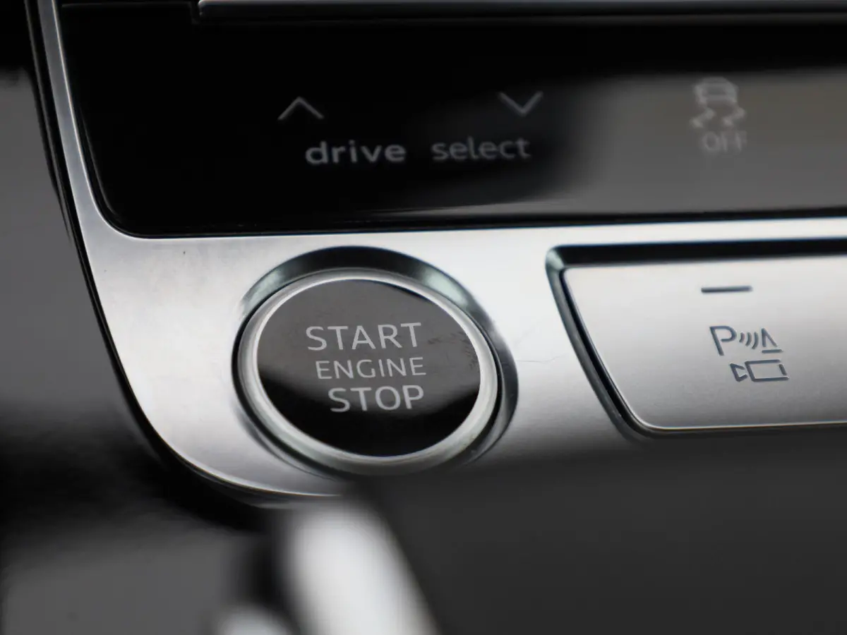 60 TFSI e quattro Pro Line S Competition | Adaptive cruise control | Luchtvering | Dodehoekdetectie | Bang & Olufsen Premium 3D | 360 graden camera | Head-up display | Elektr. voorstoelen ge