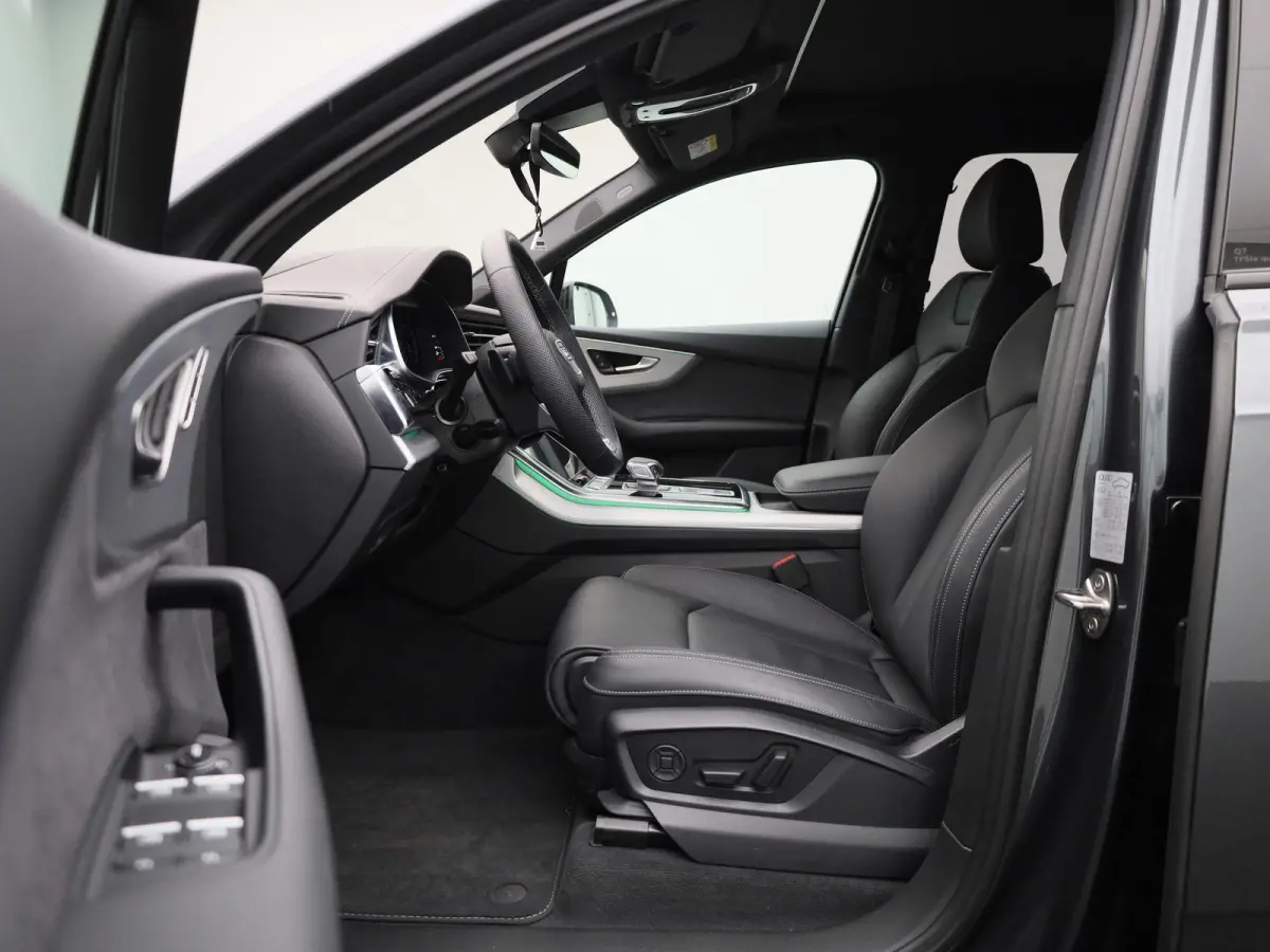 60 TFSI e quattro Pro Line S Competition | Adaptive cruise control | Luchtvering | Dodehoekdetectie | Bang & Olufsen Premium 3D | 360 graden camera | Head-up display | Elektr. voorstoelen ge